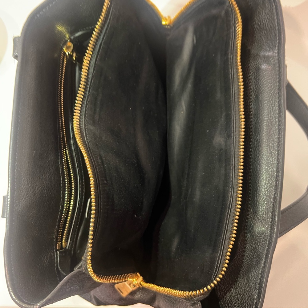 Miu Miu Black Grained Leather Shoulder bag with strap - Picture 5 of 6